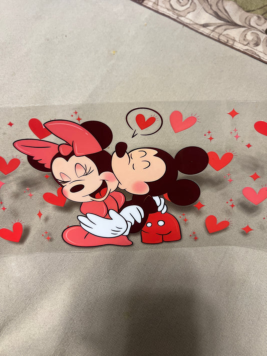 Mickey and Minnie in love